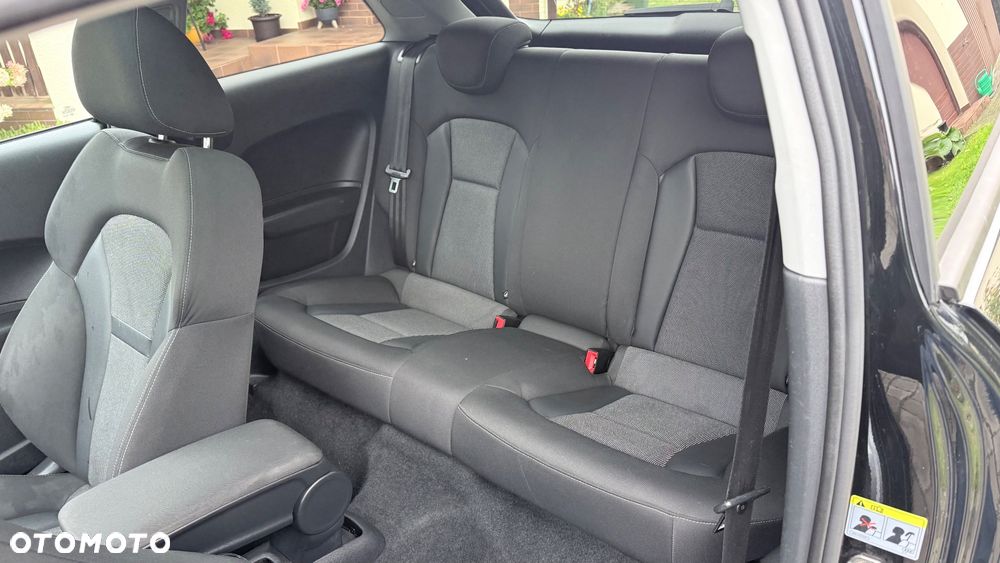 Audi A1 3-drzwiowe 1.6 TDI sport - 17