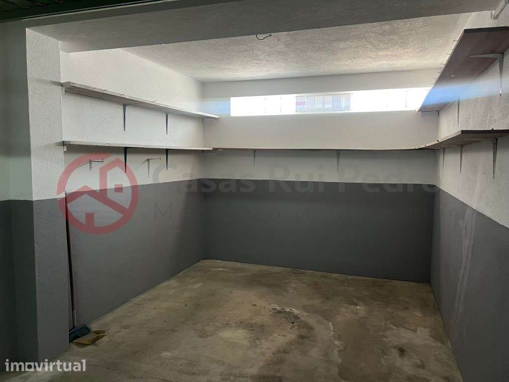 Garagem para arrendar no Feijó - Grande imagem: 2/13