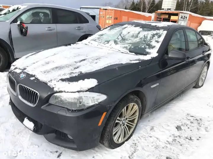 BMW Seria 5 535i xDrive - 28