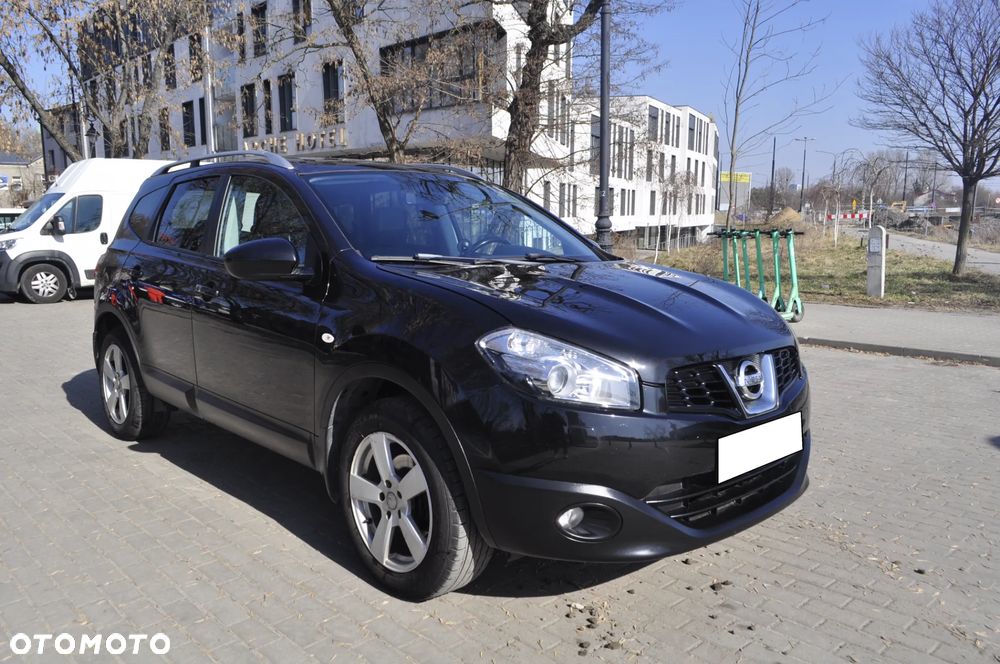 Nissan Qashqai+2 - 4