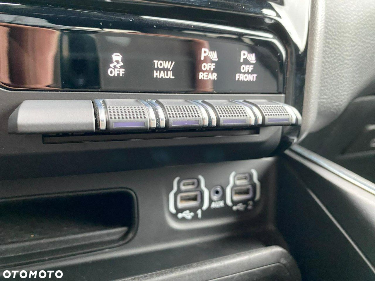 RAM 1500 - 15