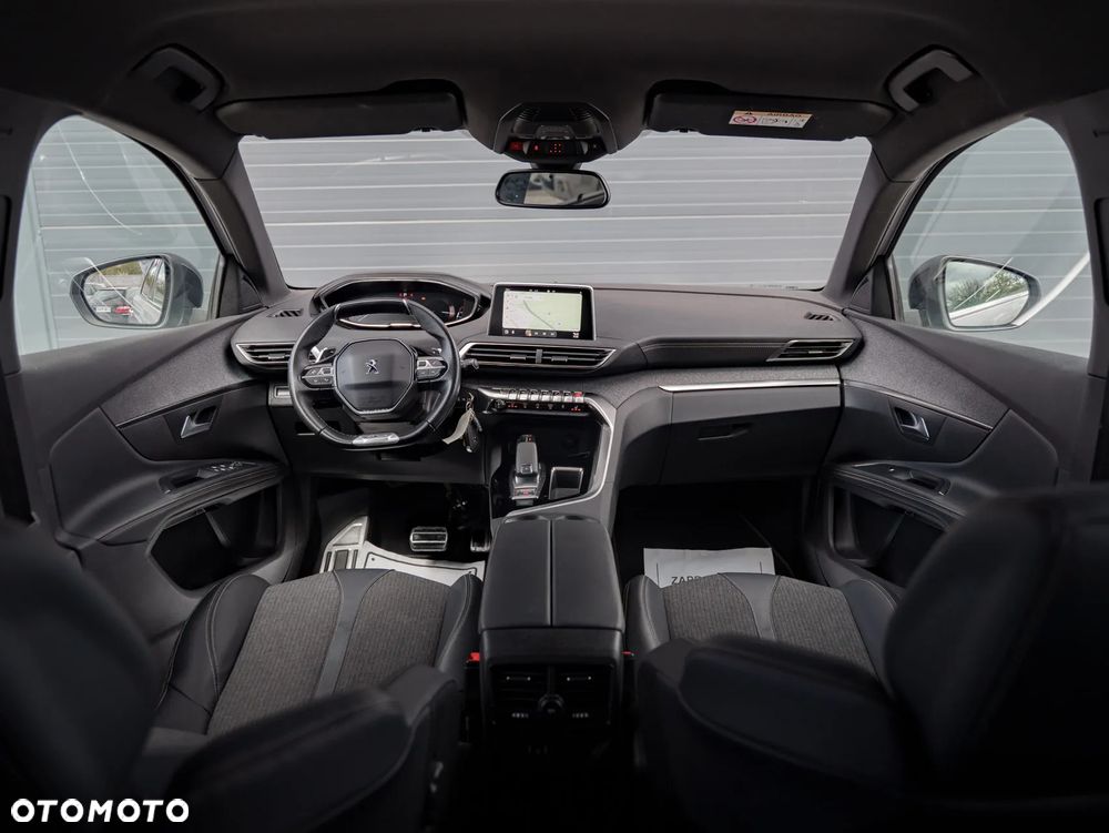 Peugeot 5008 1.6 PureTech GT Pack S&S EAT8 - 17