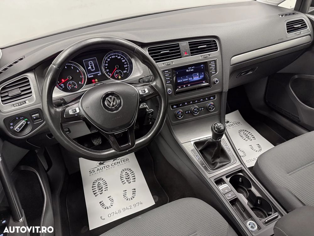 Volkswagen Golf 1.2 TSI BlueMotion Technology Comfortline - 25