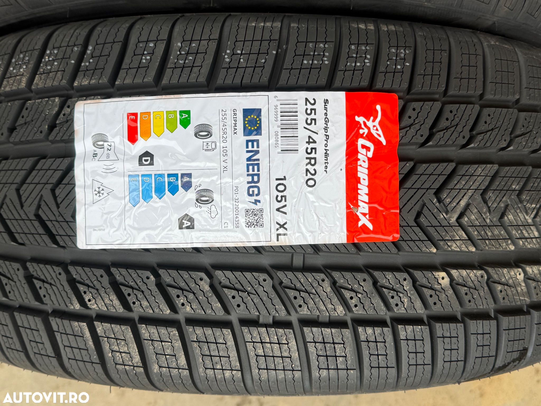 Vând set anvelope 255/45/20-285/40/20 gripmax de iarnă noi - 2