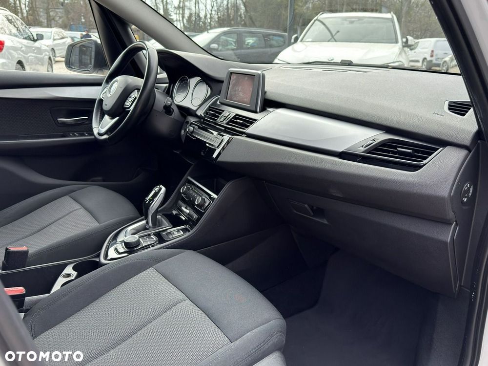 BMW Seria 2 - 17