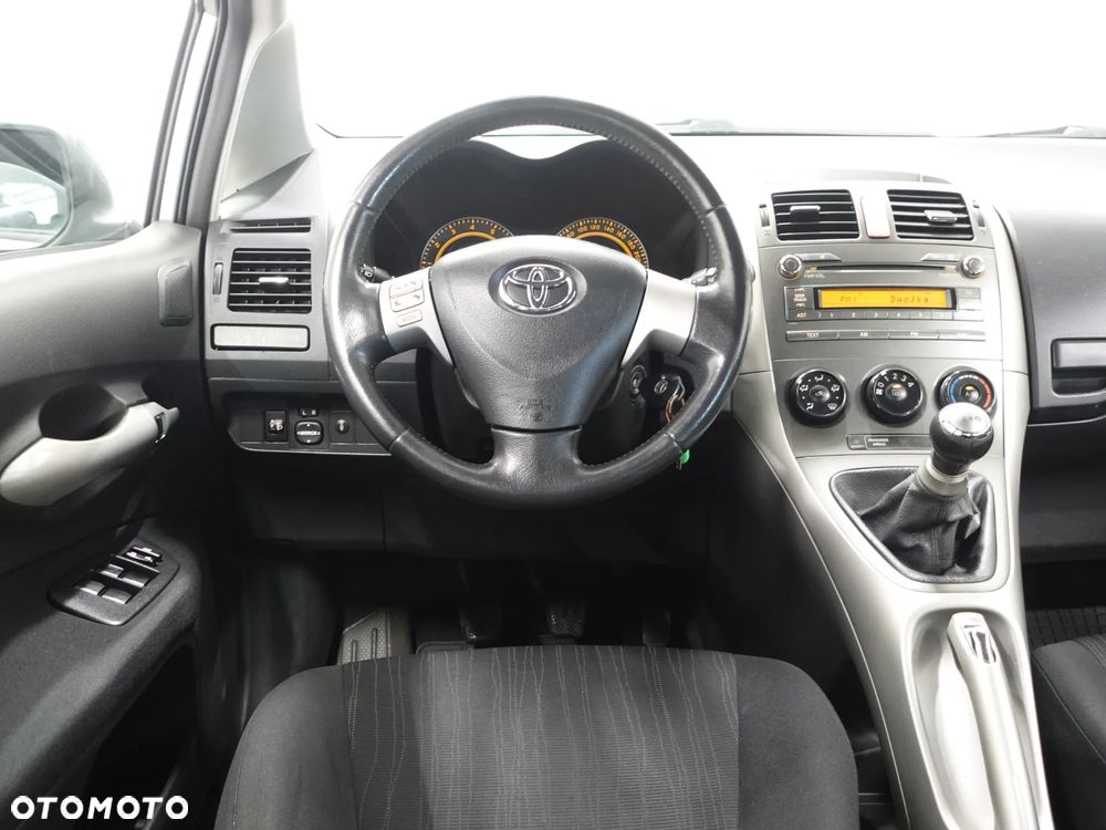 Toyota Auris 1.6 VVT-i Luna - 30
