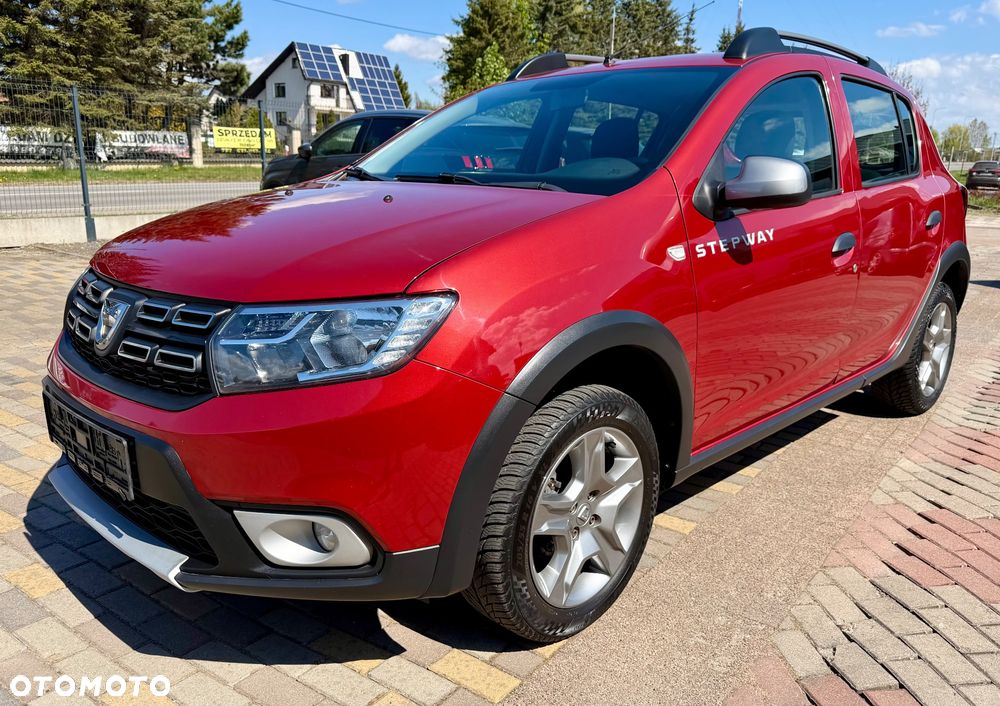 Dacia Sandero 0.9 TCe SL Celebration - 1