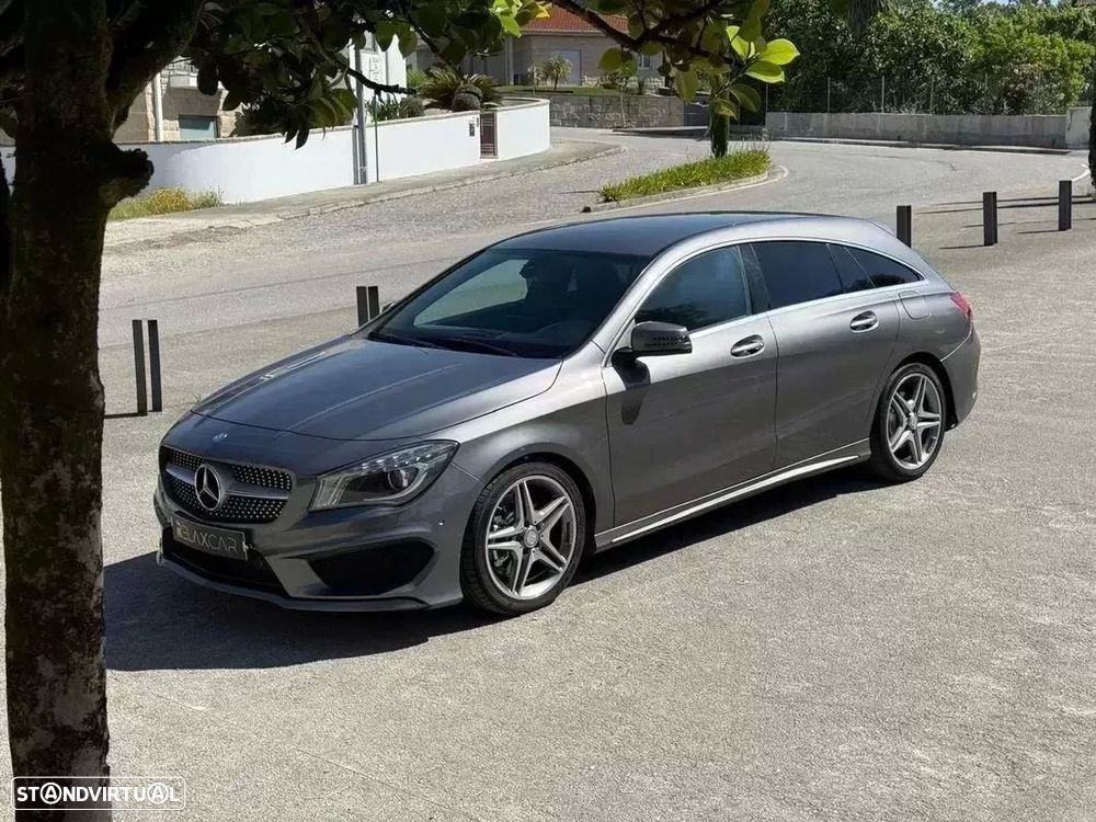 Mercedes-Benz CLA 200 d Shooting Brake AMG Line — fotografia 17