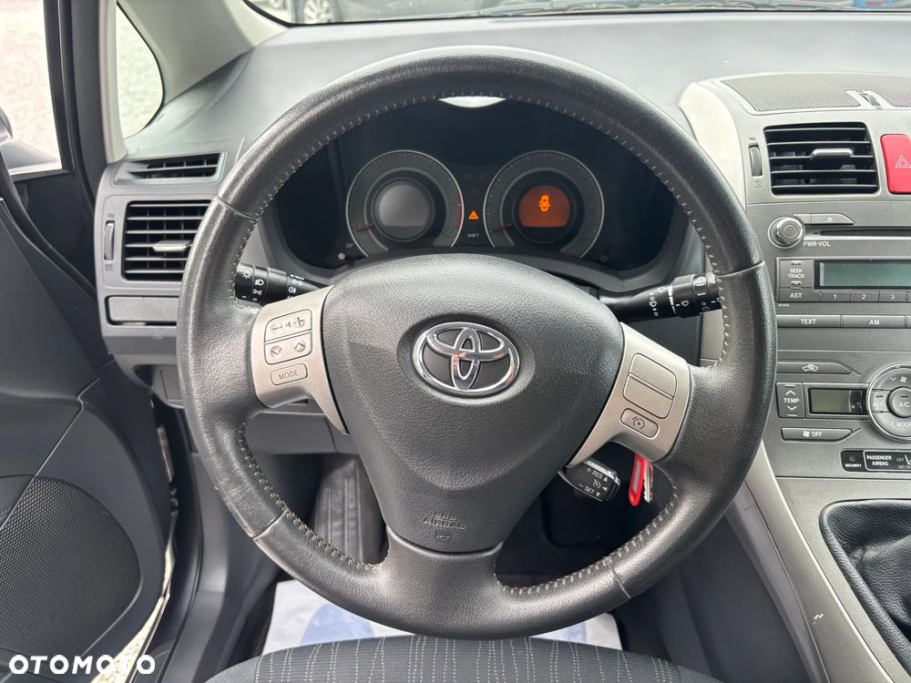 Toyota Auris 1.6 Edition - 23