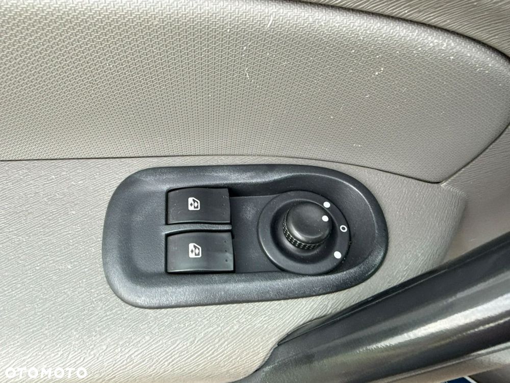 Renault Kangoo - 16