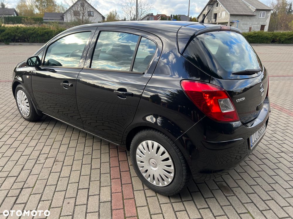 Opel Corsa 1.2 16V - 2