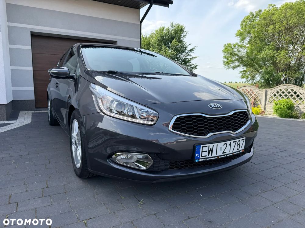 Kia Ceed 1.6 GDI Business Line - 9