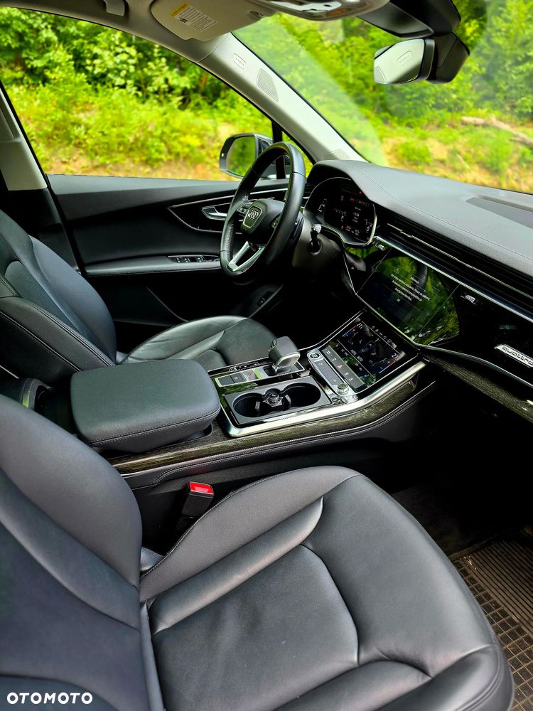 Audi Q7 - 8