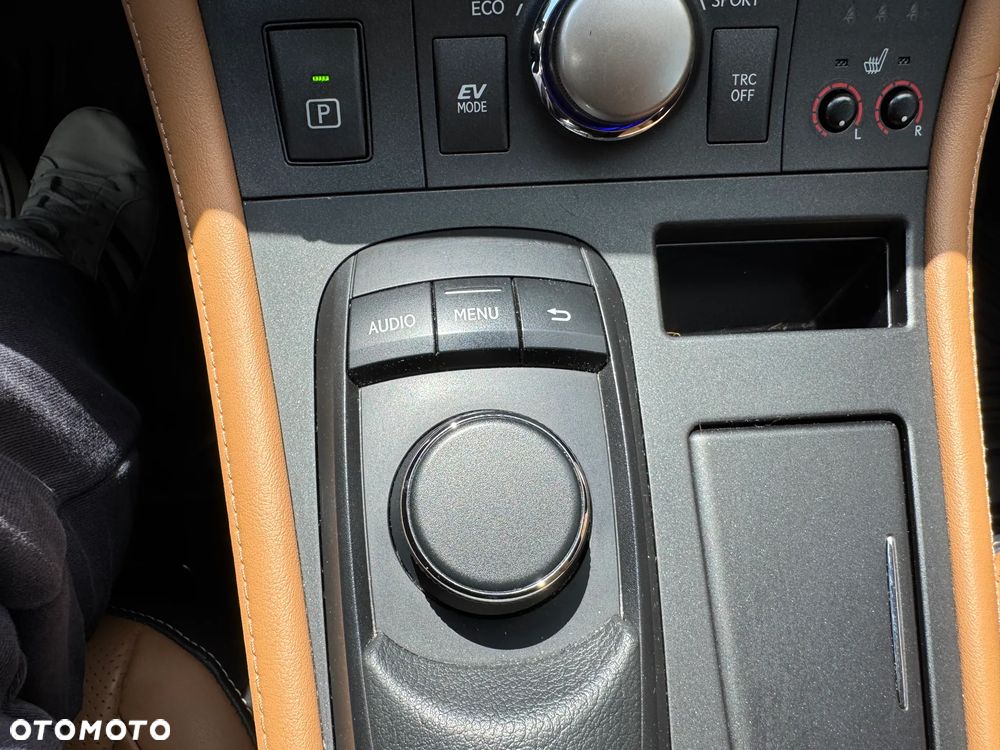 Lexus CT 200h Executive Line - 31