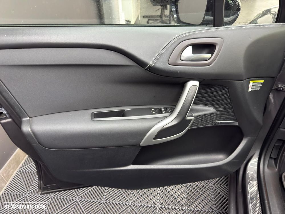DS DS4 Crossback 2.0 BlueHDi Sport Chic EAT6 - 42