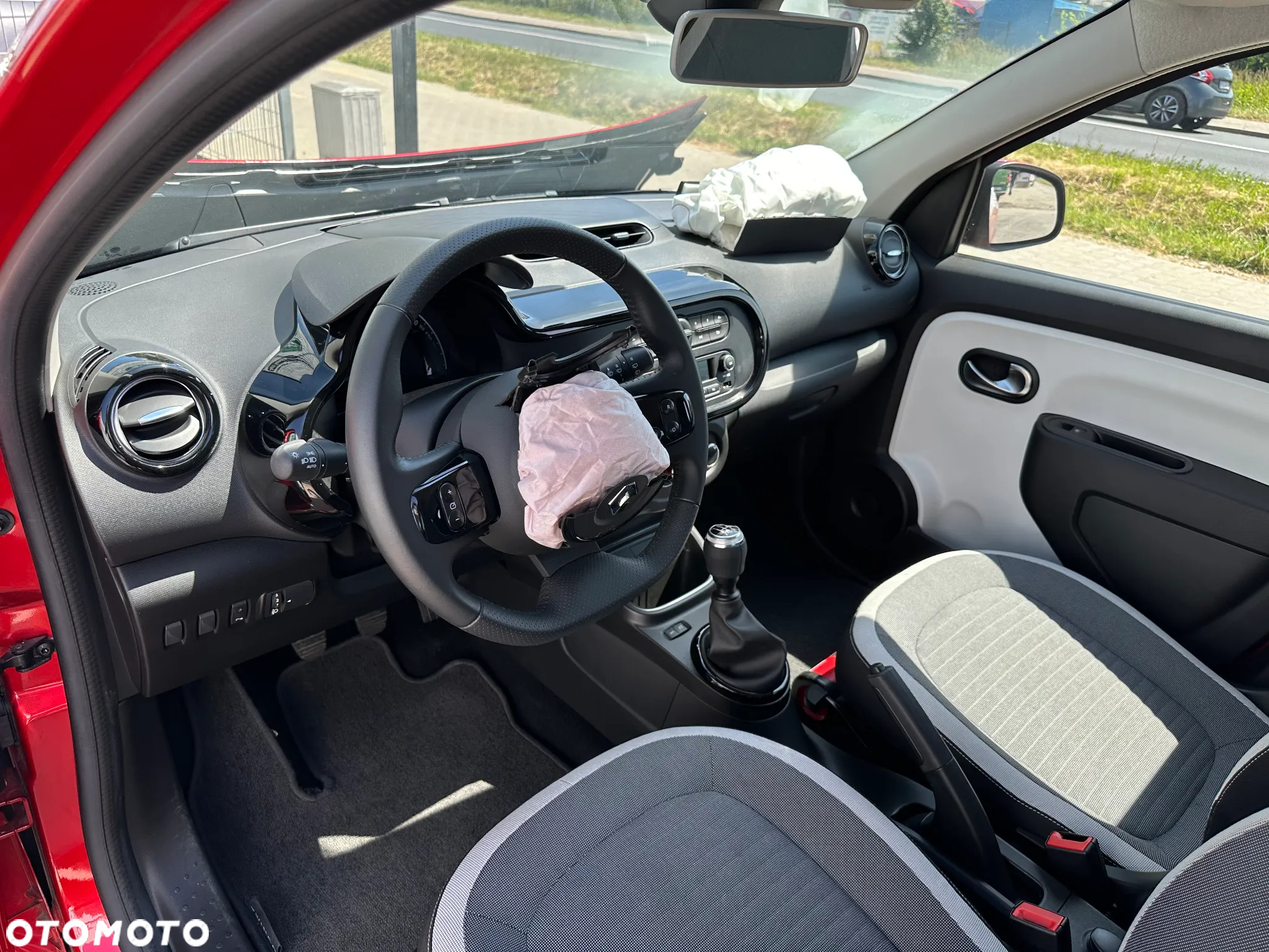 Renault Twingo SCe 75 LIMITED - 13