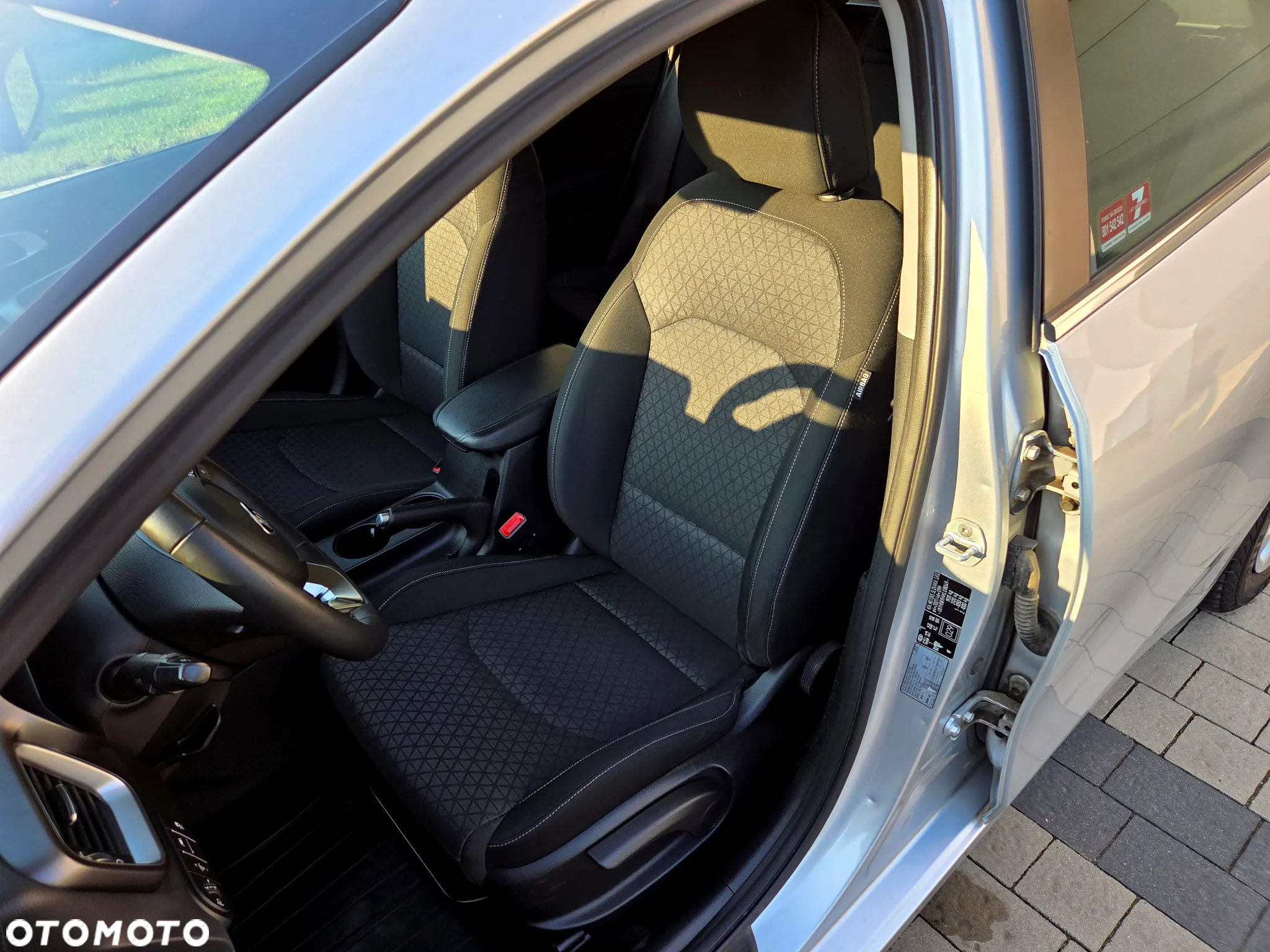 Kia Ceed 1.6 CRDi SCR M - 13