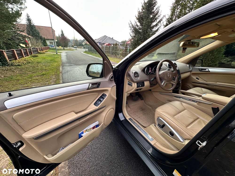 Mercedes-Benz ML 300 CDI 4Matic 7G-TRONIC DPF BlueEFFICIENCY - 18