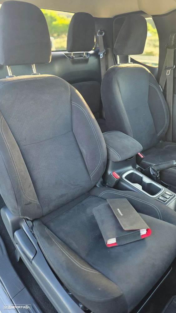 Nissan Navara 2.3 dCi CD 4WD Tekna - 12