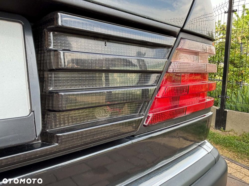 Mercedes-Benz W124 (1984-1993) - 17