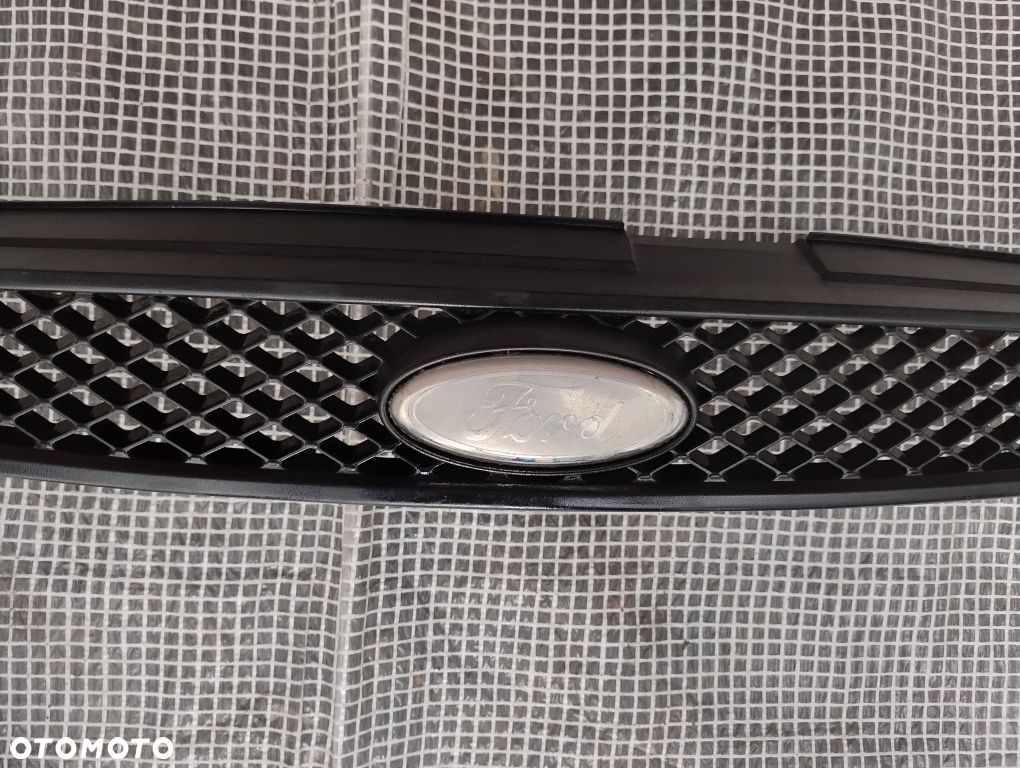 Atrapa  przód ford fiesta MK6 przedlift grill kratka czarna wysyłka - 3