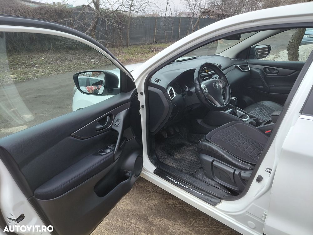 Nissan Qashqai - 14