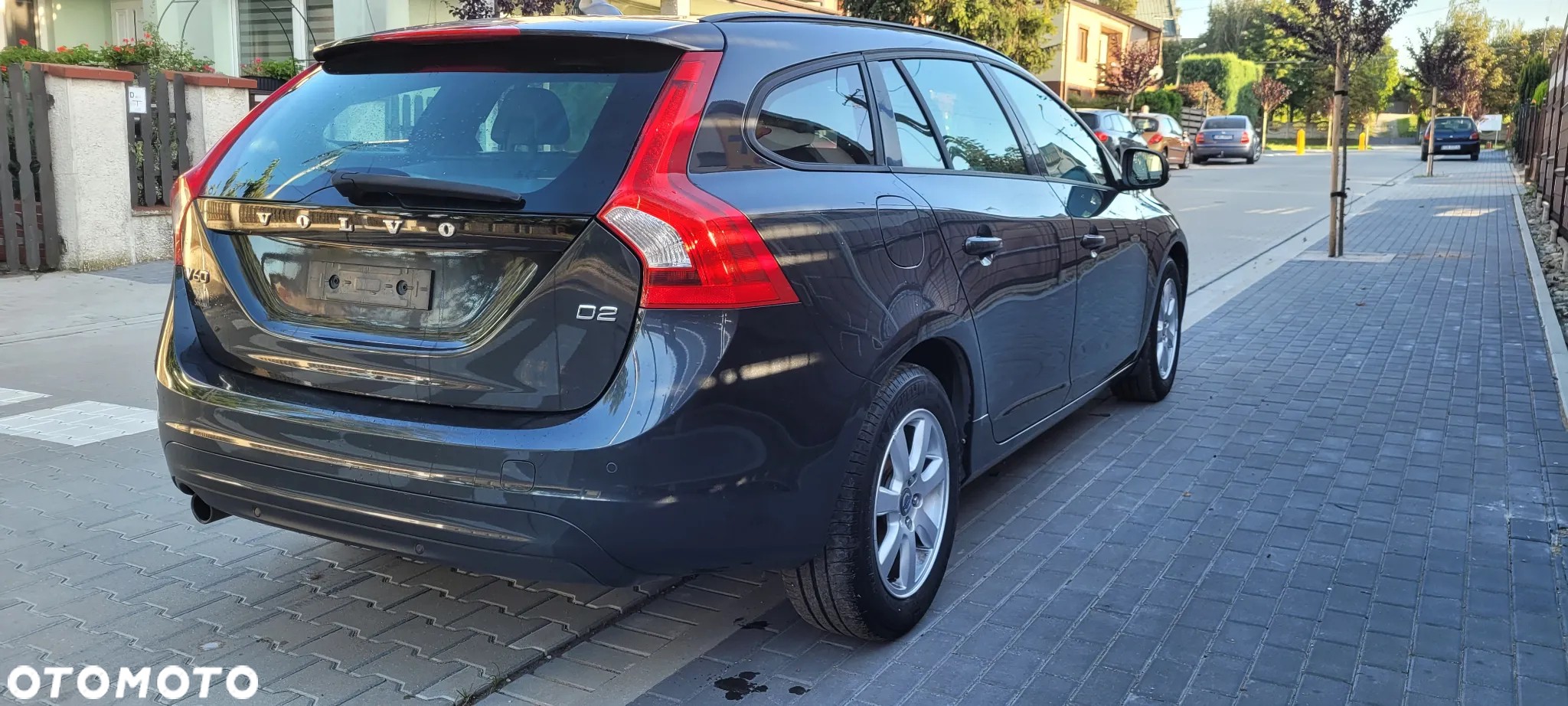 Volvo V60 D2 Kinetic - 2