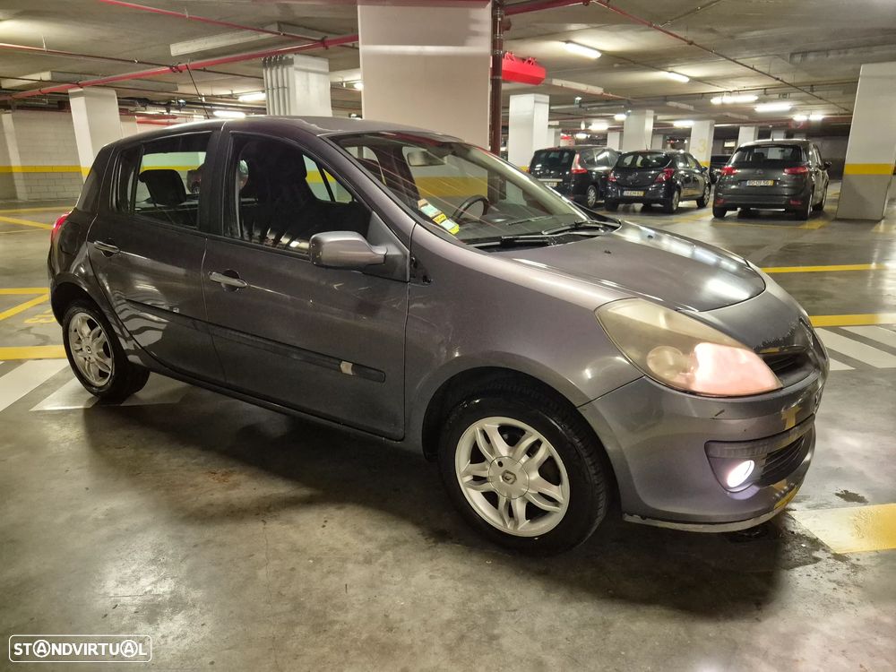 Renault Clio 1.2 16V Dynamique - 3