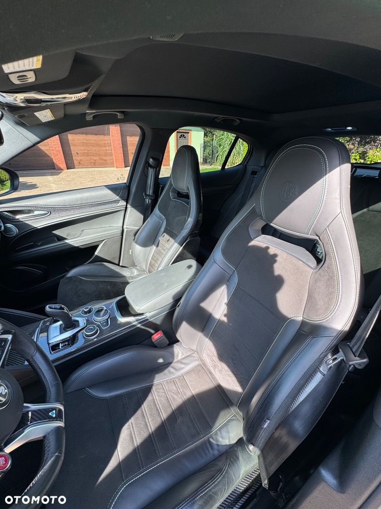 Alfa Romeo Stelvio 2.9 Bi Turbo V6 Quadrifoglio Q4 - 24