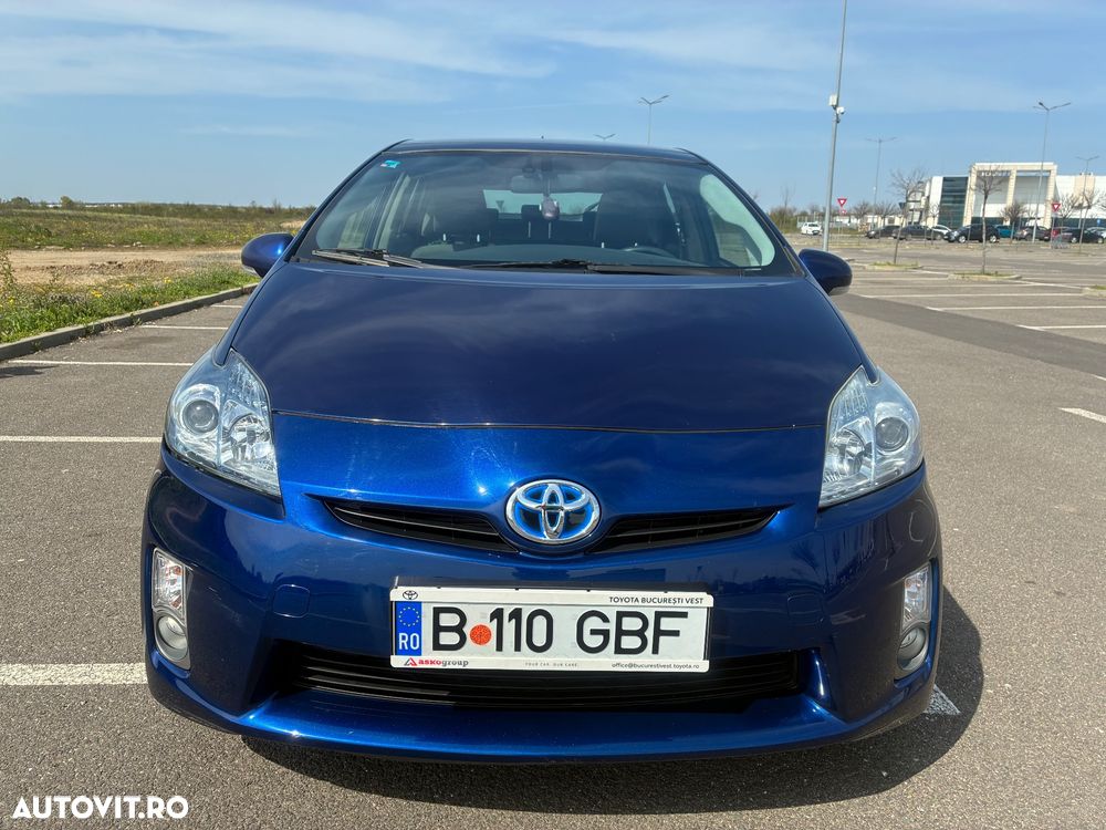Toyota Prius (Hybrid) Sol Plus - 1
