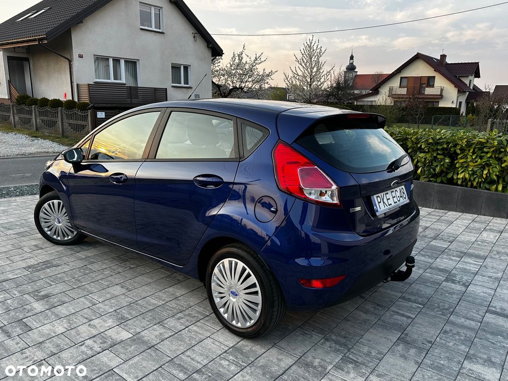 Ford Fiesta - 9
