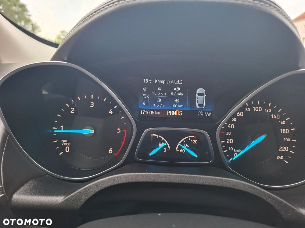 Ford Kuga 2.0 TDCi 4x4 Vignale - 25