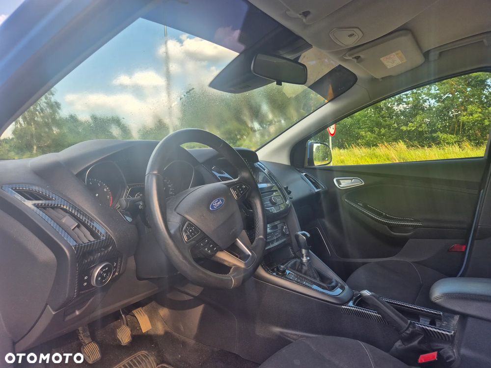 Ford Focus 1.0 EcoBoost Titanium ASS - 9