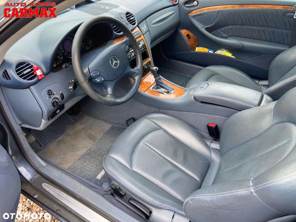 Mercedes-Benz CLK - 19
