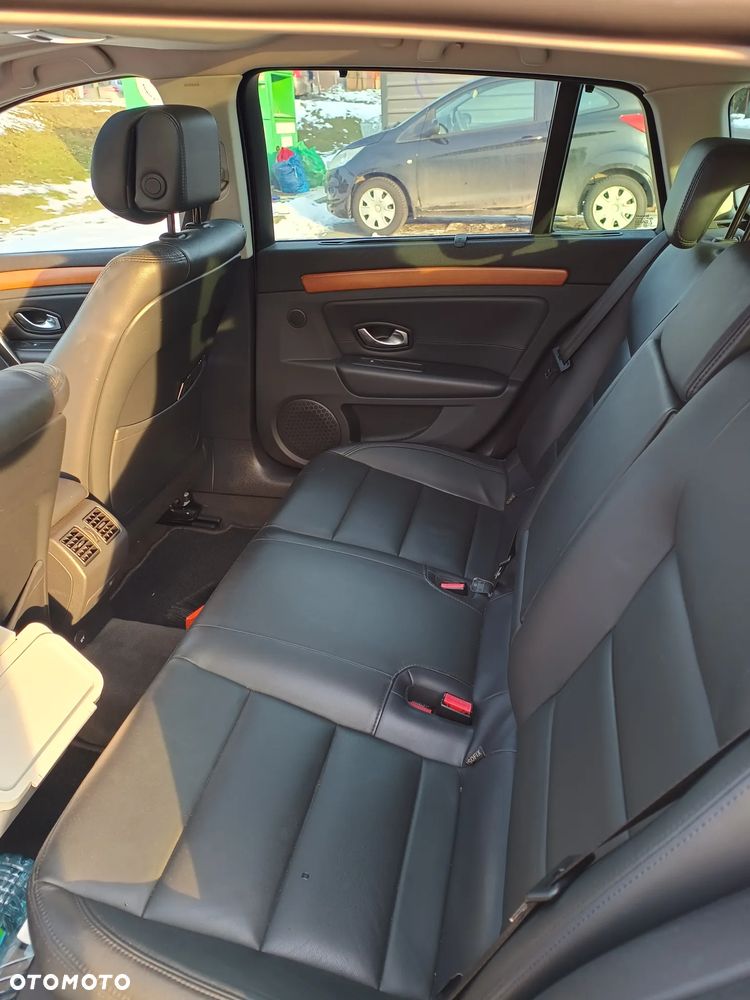 Renault Laguna 2.0 DCi Initiale - 12