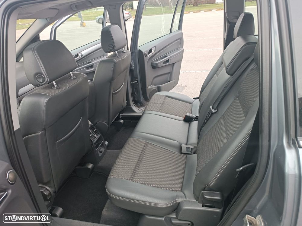 Opel Zafira 1.9 CDTI Cosmo - 13