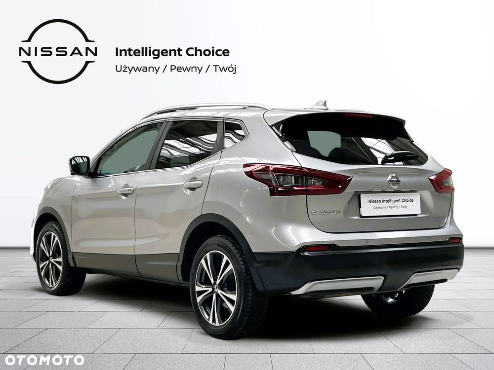 Nissan Qashqai 1.3 DIG-T N-Connecta DCT - 4