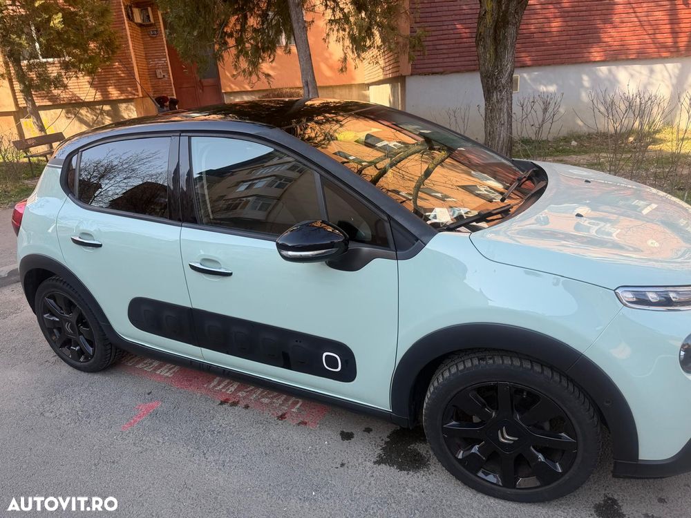 Citroën C3 Pure Tech 82 SHINE - 4