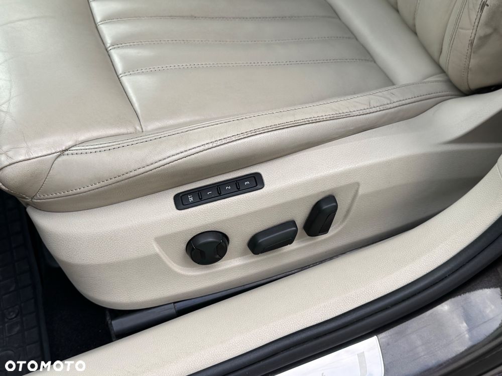Skoda Superb 2.0 TDI 4x4 L&K DSG - 36