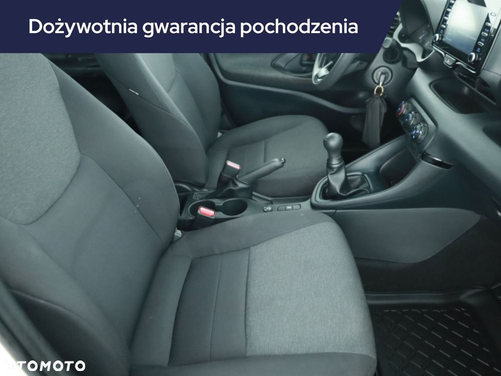 Toyota Yaris - 9