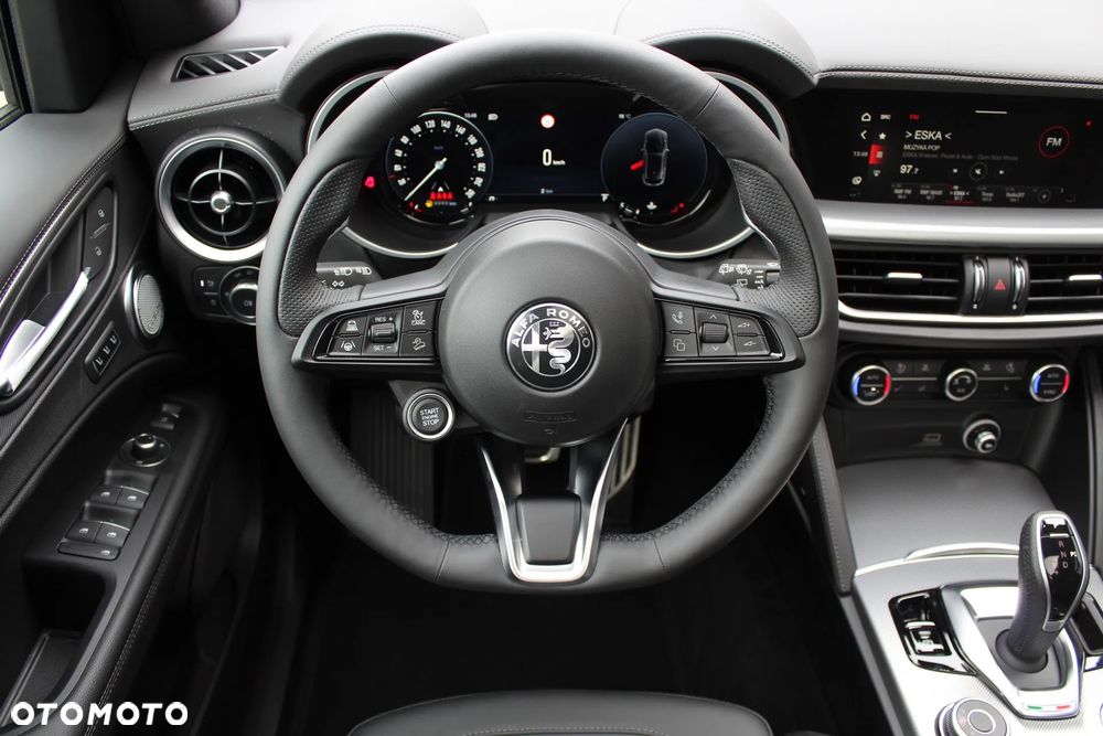 Alfa Romeo Stelvio 2.0 Turbo Veloce Q4 - 14