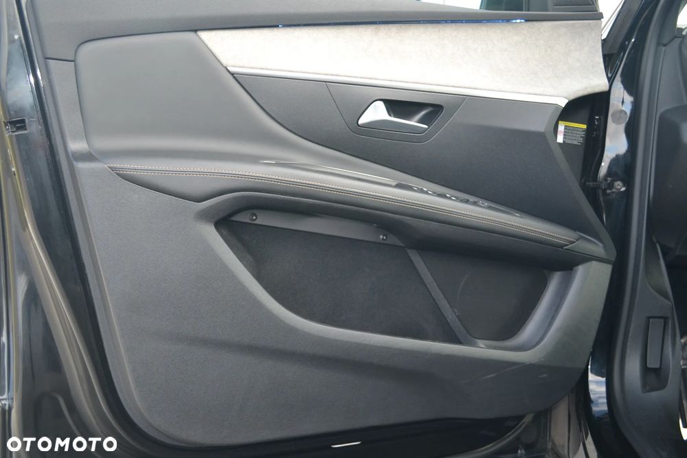 Peugeot 3008 1.6 PureTech GT S&S EAT8 - 12