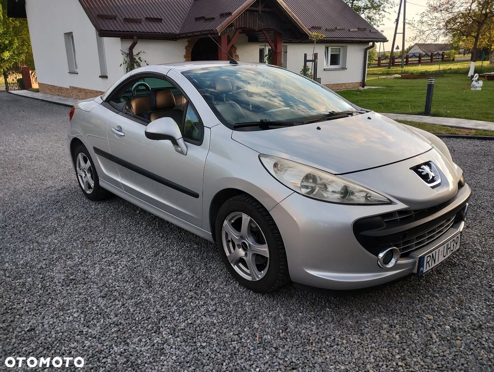 Peugeot 207 CC - 9