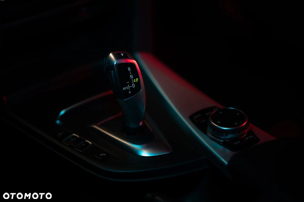 BMW Seria 4 420i xDrive Luxury Line - 19