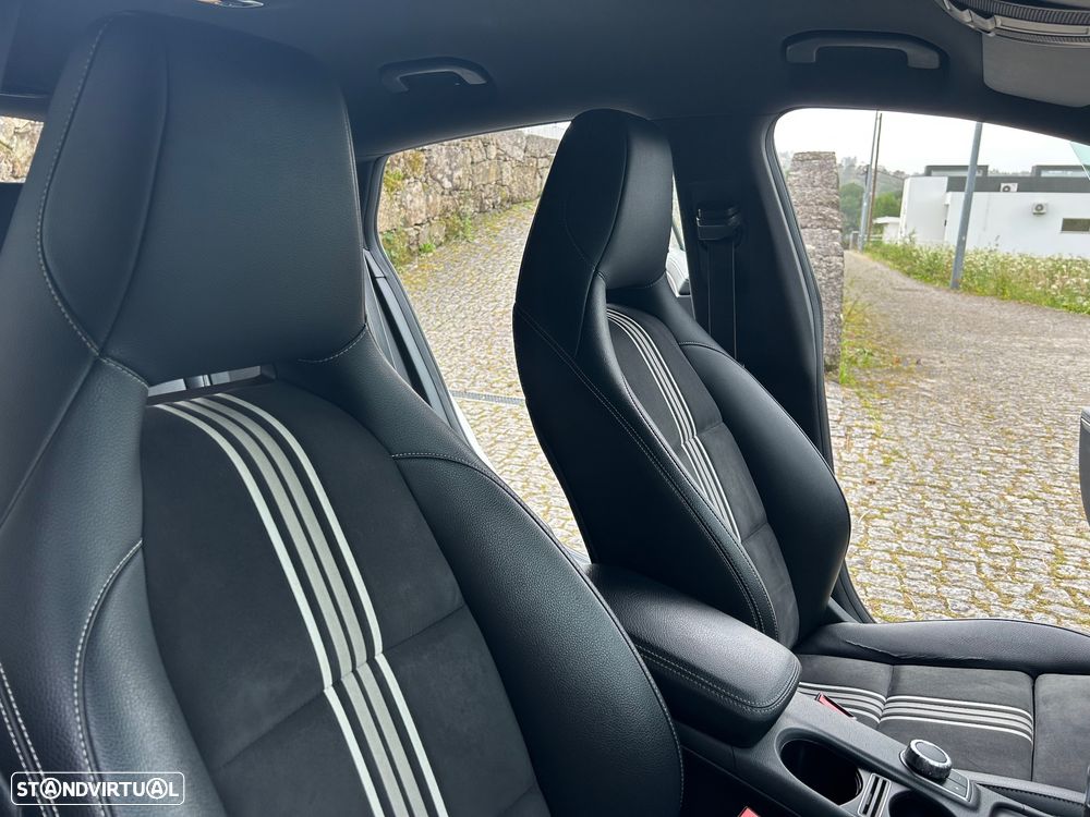 Mercedes-Benz CLA 180 d AMG Line - 20