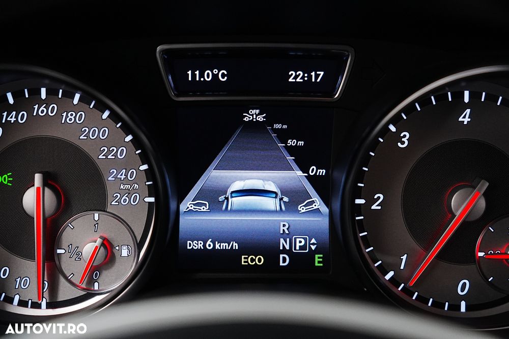 Mercedes-Benz GLA 220 CDI 4MATIC Aut. - 32