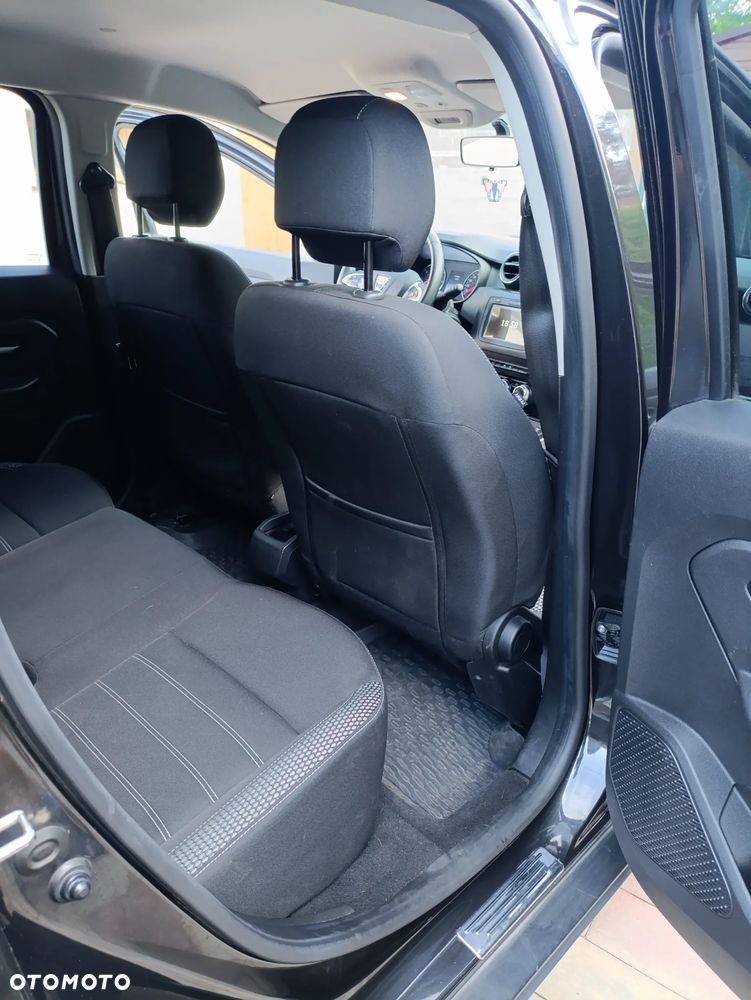 Dacia Duster 1.6 SCe Urban Explorer S&S - 22