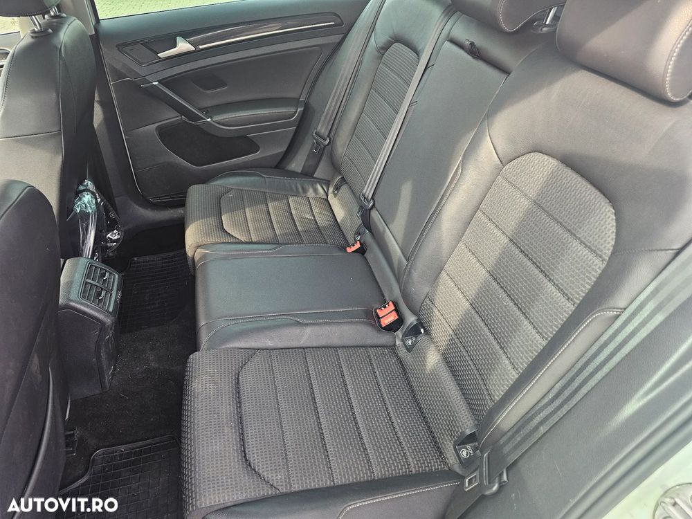 Volkswagen Golf 2.0 TDI BMT Highline - 19