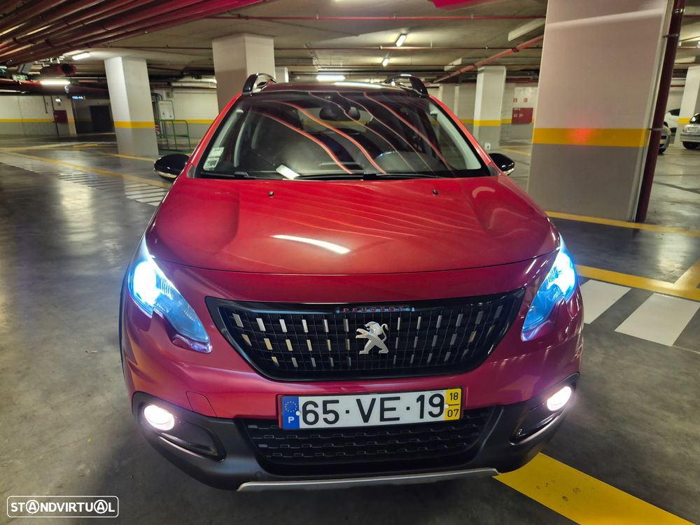 Peugeot 2008 1.6 BlueHDi GT Line - 8