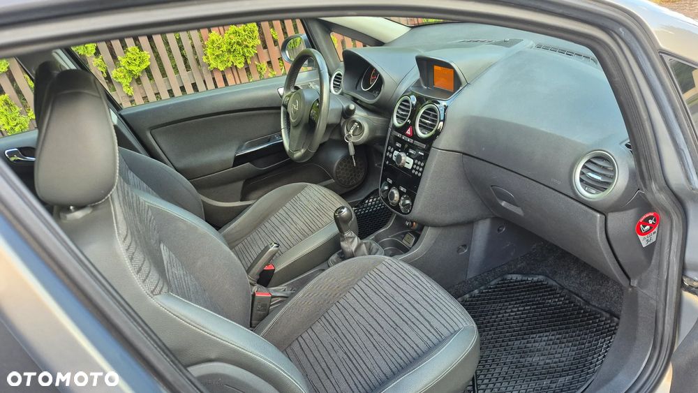 Opel Corsa 1.2 16V Enjoy - 16